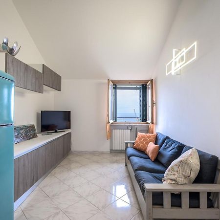 Apartament La Mansarda Sopra Campo Pisano - Genovainrelax Zewnętrze zdjęcie